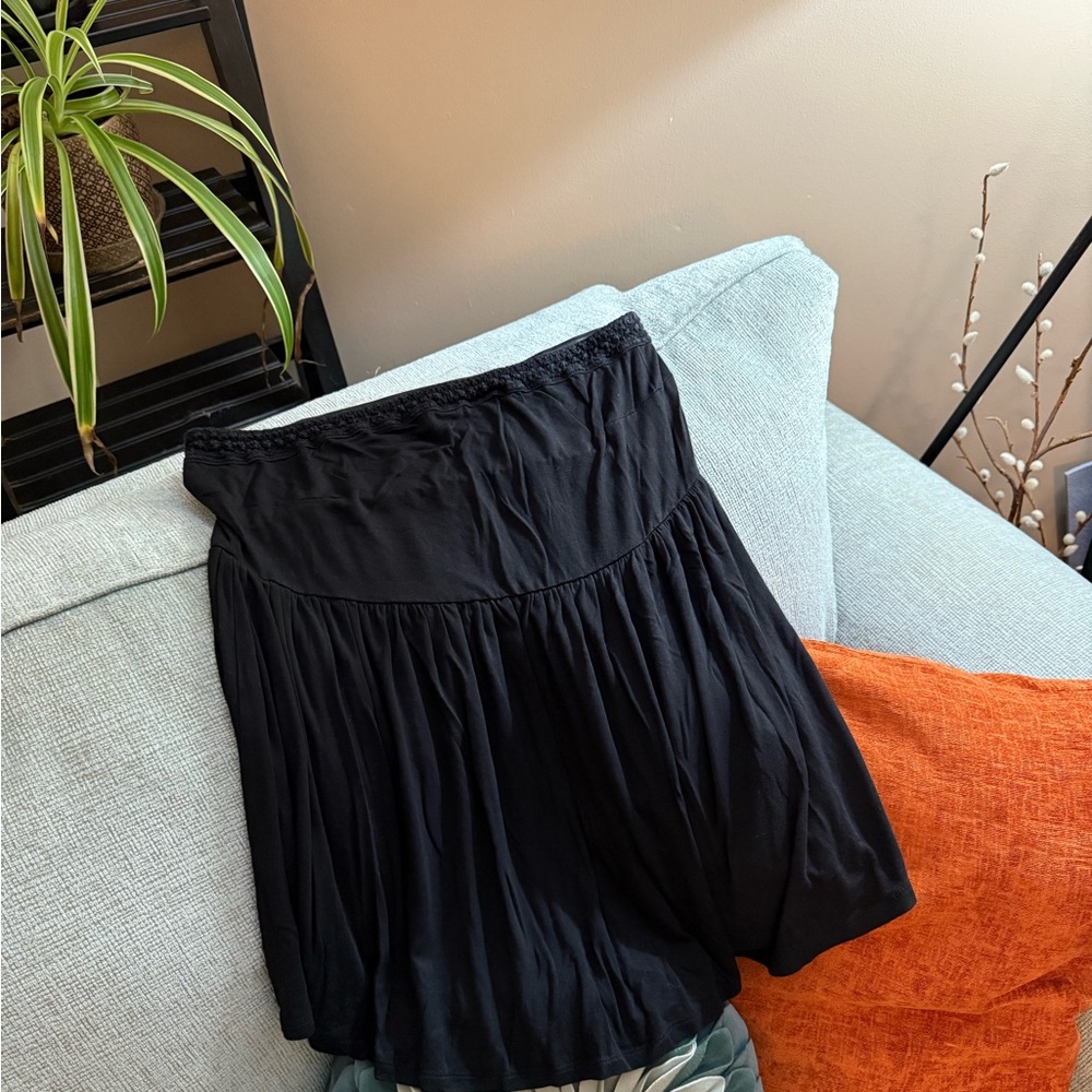 Torrid Super Soft Black Knit strapless tank